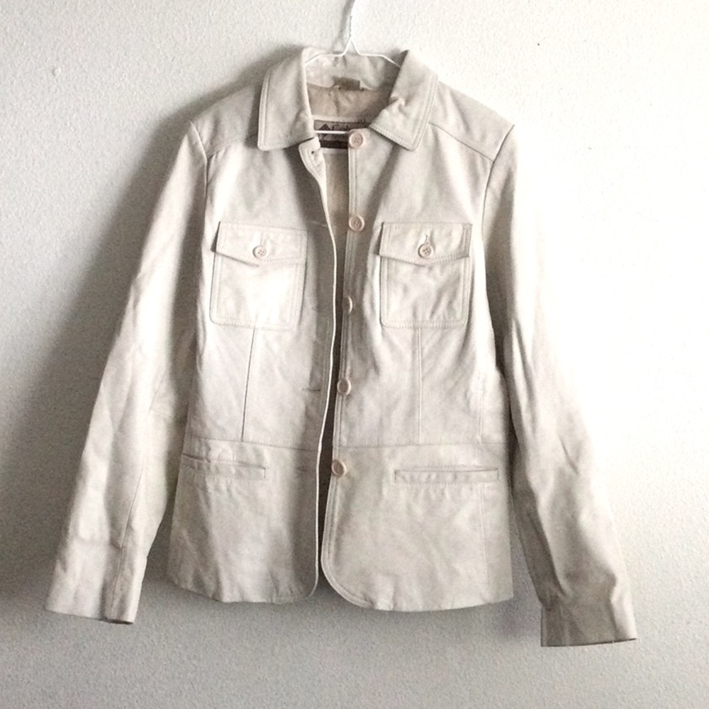 LEATHER WOMEN JACKET